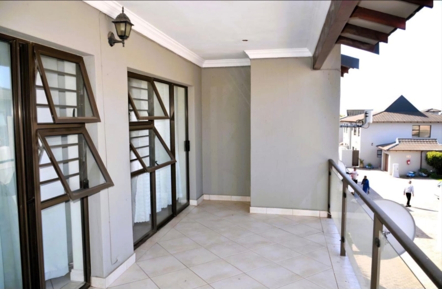 3 Bedroom Property for Sale in Wavecrest Eastern Cape